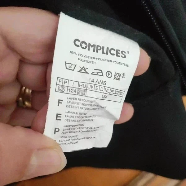 Jaqueta de moletom preta e branca da marca Cúmplices nova – photo 8